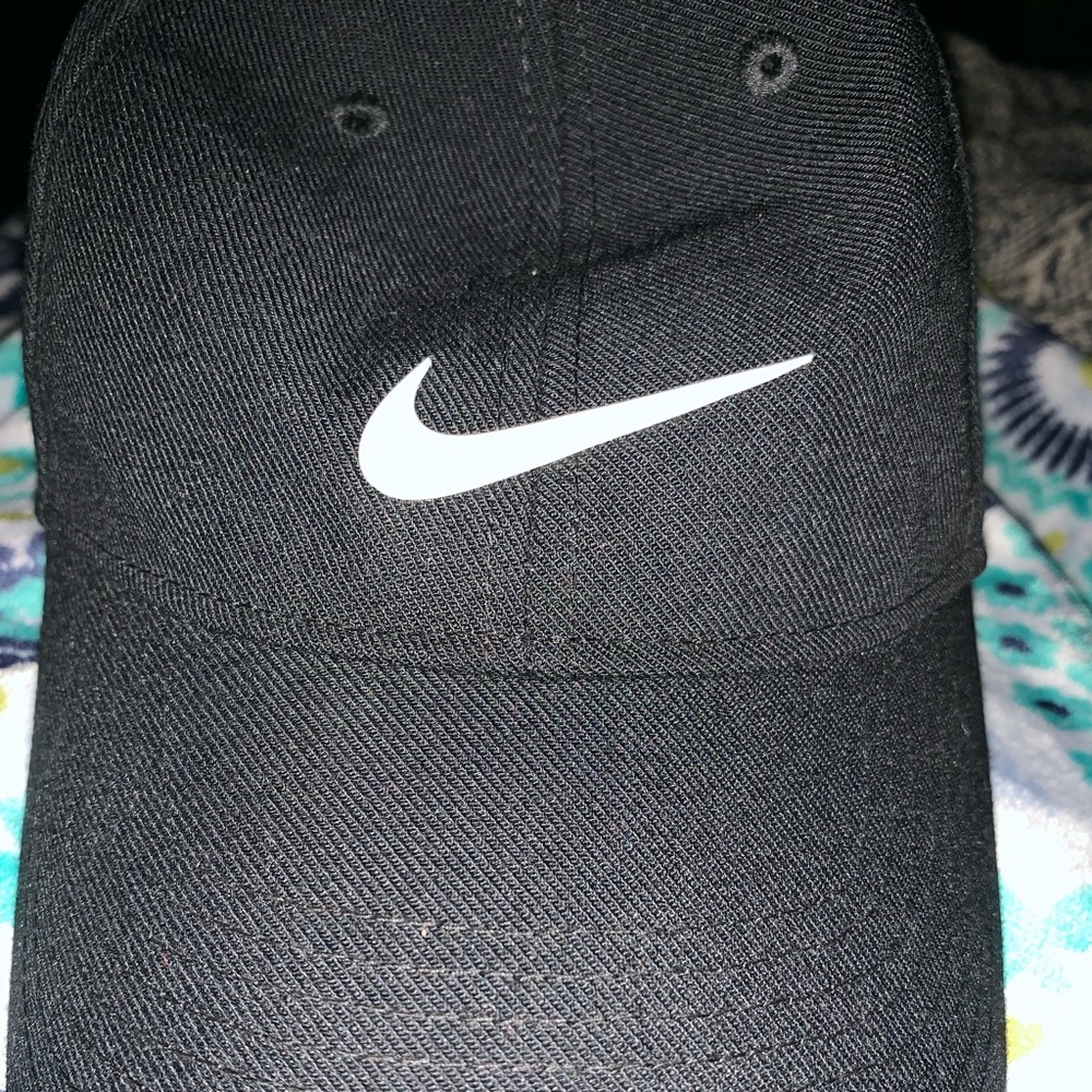 Nike hat Final price!